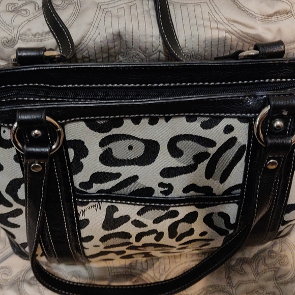 🖤Nine West 🤍 Bag🖤 - Picture 4 of 6